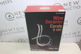 1 BOXED KING CRYSTAL WINE DECANTER RRP Â£29.99 (GREAT CONDITION)