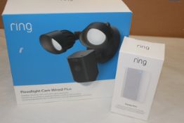 1 BOXED RING FLOODLIGHT CAM PLUS WIRED WITH CHIME PRO RRP Â£199