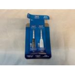 1 BOXED ORAL-B DB5 BATTERY TOOTHBRUSH, 2 PACK RRP Â£24.99