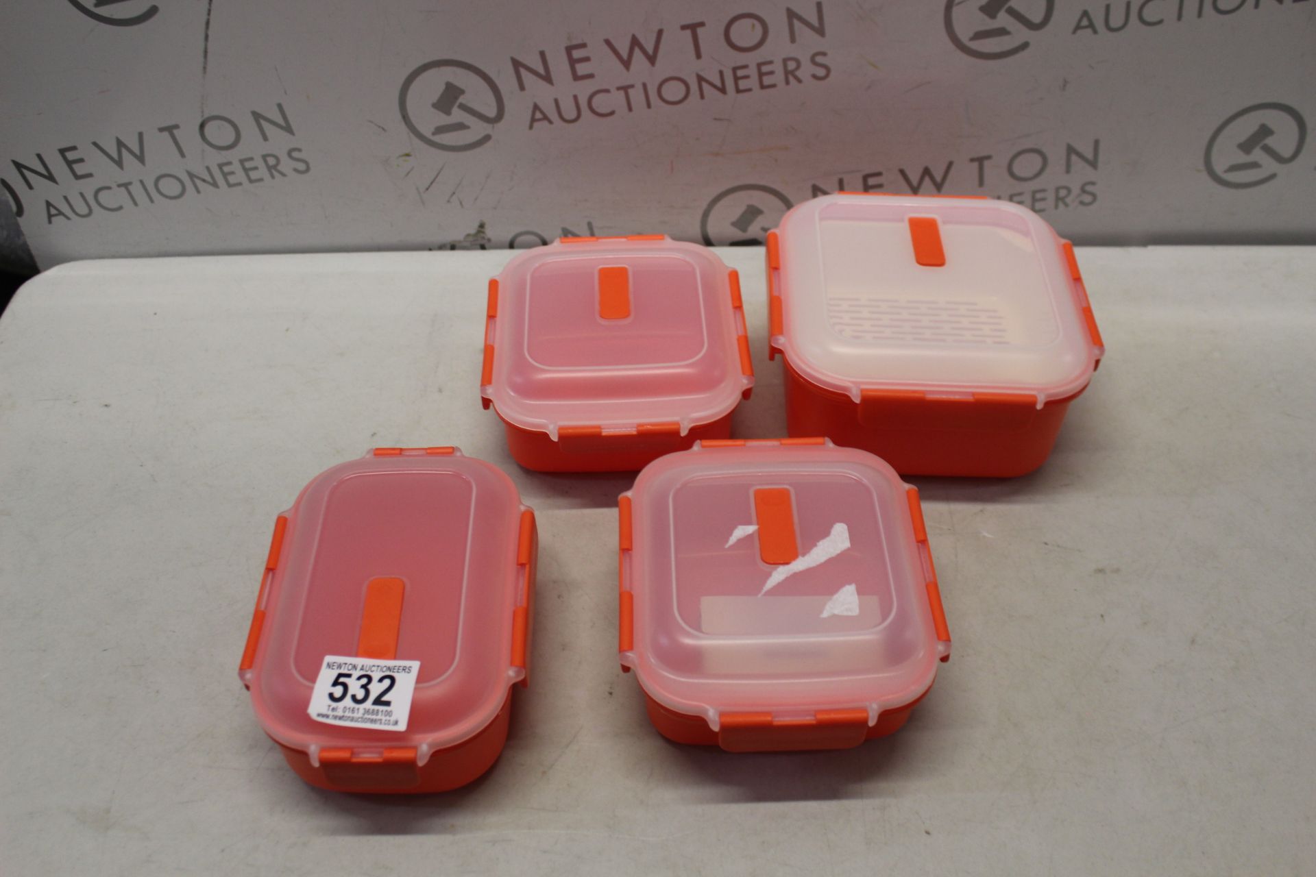 1 SET OF LOCKNLOCK PREMIUM FOOD CONTAINERS RRP Â£34.99