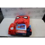 1 PACKED SPIDERMAN CHARACTER CUSHION & THROW SET RRP Â£34.99