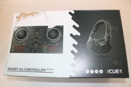 1 BOXED PIONEER DJ DDJ 200 CONTROLLER WITH HEADPHONES RRP Â£199