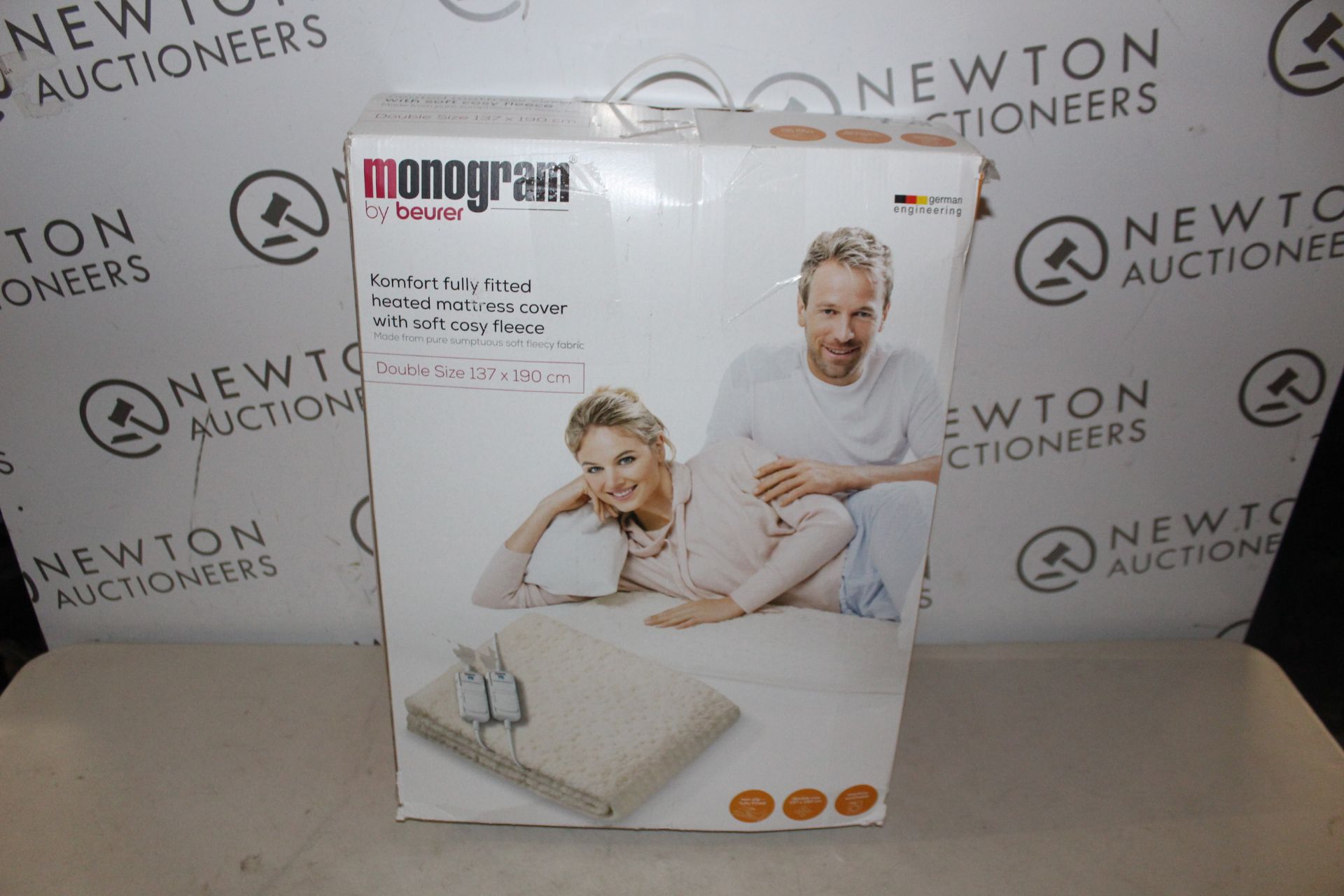 1 BOXED BEURER KOMFORT HEATED MATTRESS TOPPER, DOUBLE RRP Â£99