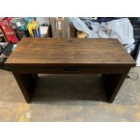 1 TRESANTI FRANKLIN POWER ADJUSTABLE HEIGHT WOODEN DESK RRP Â£499 (POWERS ON WORKING, TABLE TOP