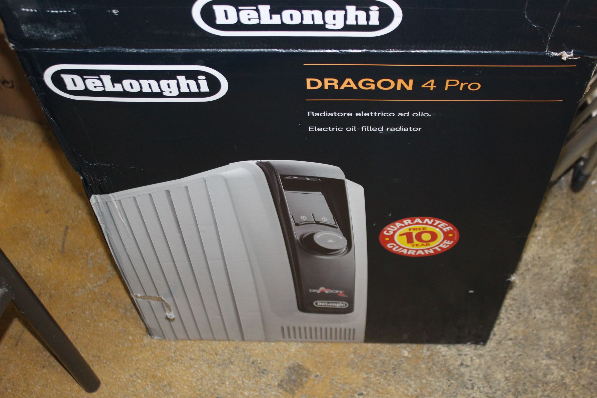 1 BOXED DE'LONGHI DRAGON 4 PRO OIL FILLED RADIATOR RRP Â£129.99