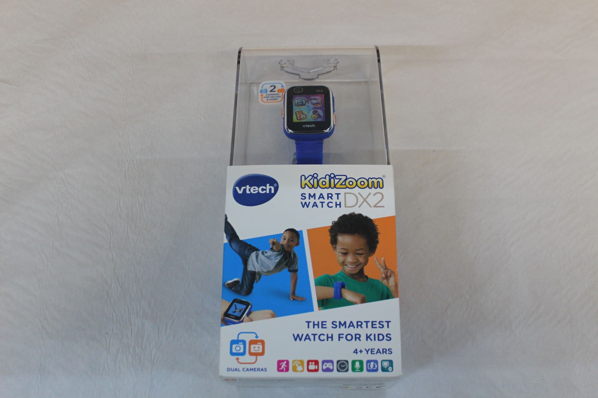 1 BOXED VTECH KIDDIZOOM BOYS SMART WATCH DX2 RRP Â£44.99