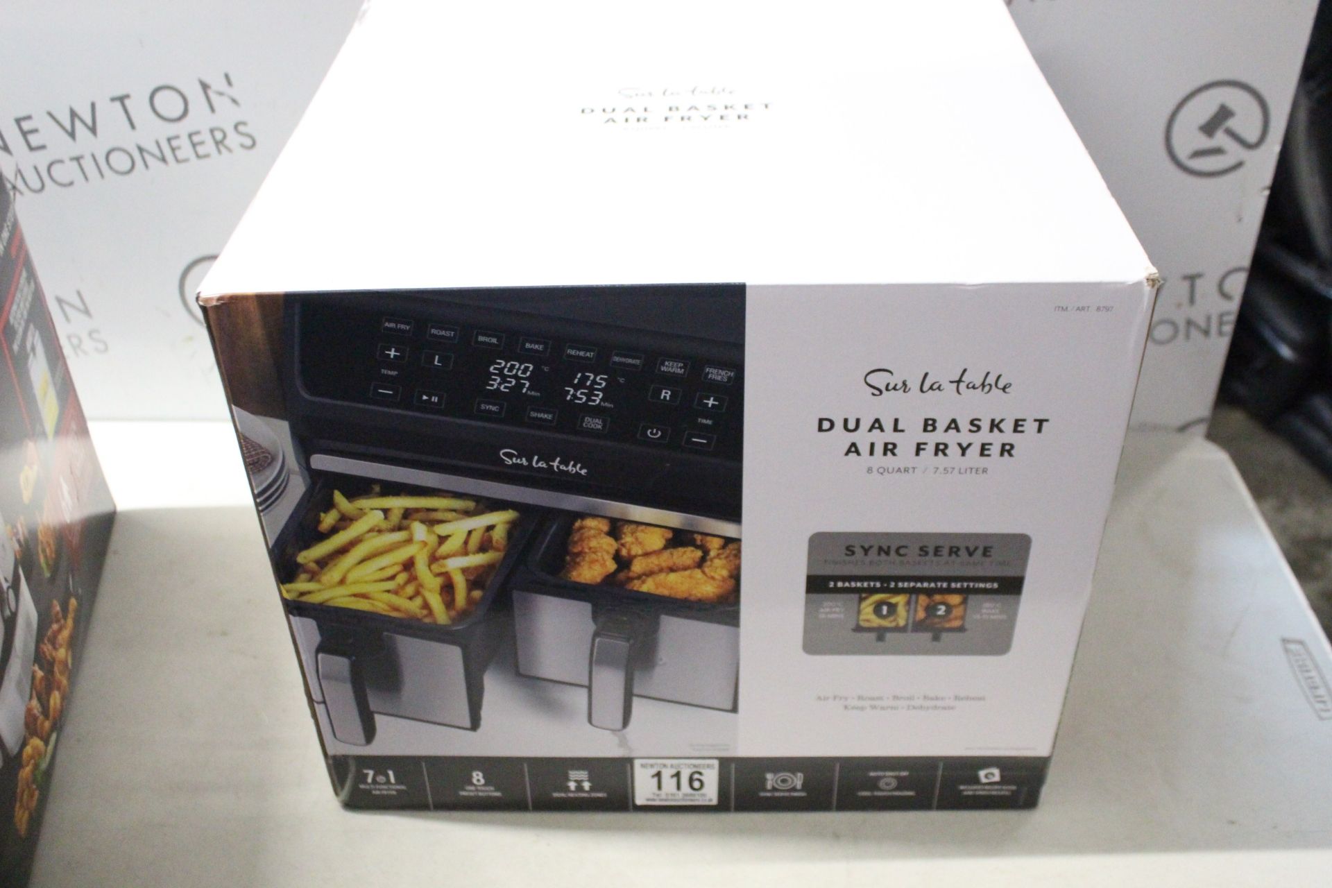 1 BOXED SUR LA TABLE DUAL BASKET AIR FRYER, 7.6L RRP Â£129