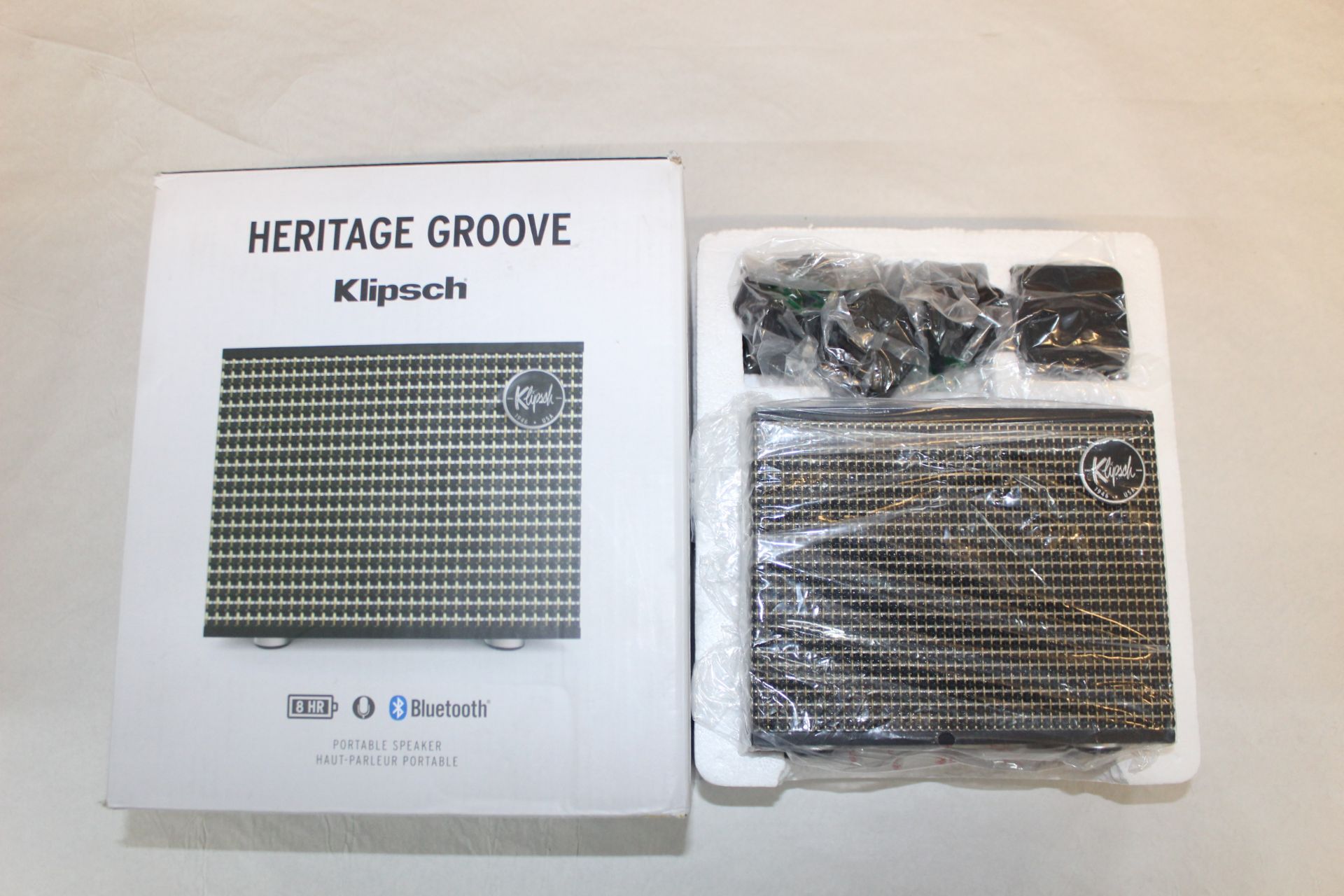 1 BOXED KLIPSCH HERITAGE GROOVE PORTABLE BLUETOOTH SPEAKER RRP Â£149.99