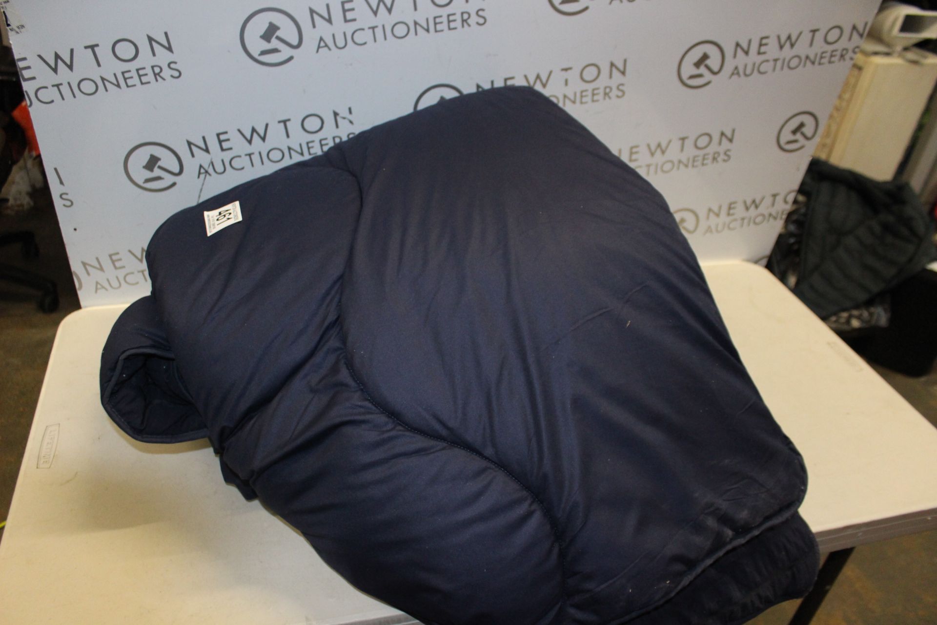 1 NIGHT OWL COVERLESS DUVET RRP Â£55