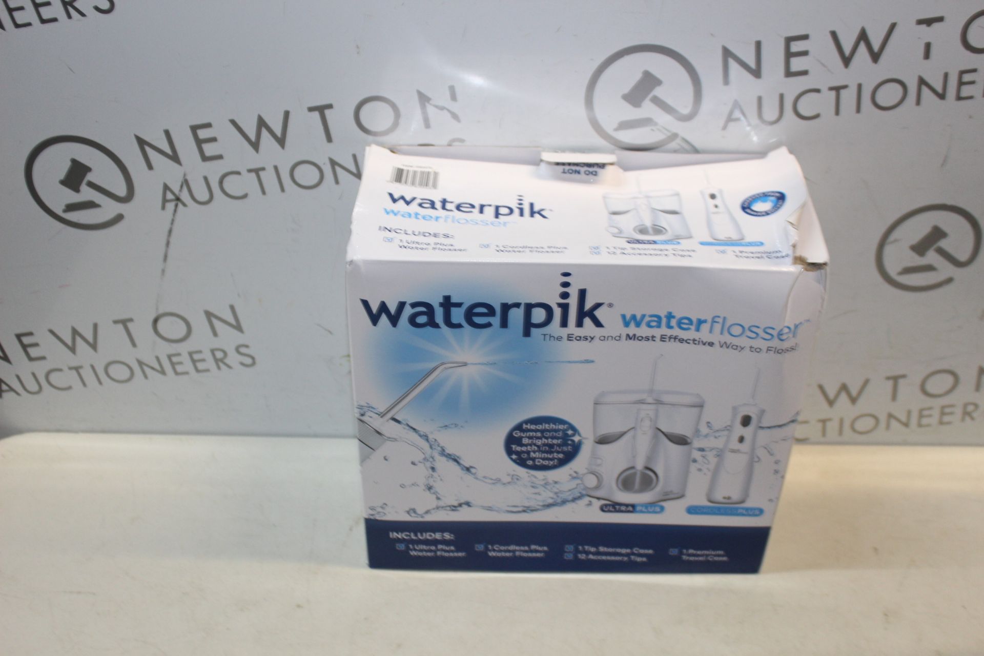 1 BOXED WATERPIK ULTRA PLUS WATER FLOSSER RRP Â£99