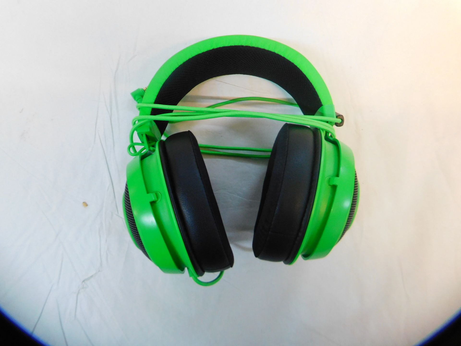 1 RAZER KRAKEN GAMING HEADSET IN GREEN RRP Â£64.99