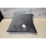 1 GRANITE CUSHION SIZE 55 BY 55 RRP Â£39.99