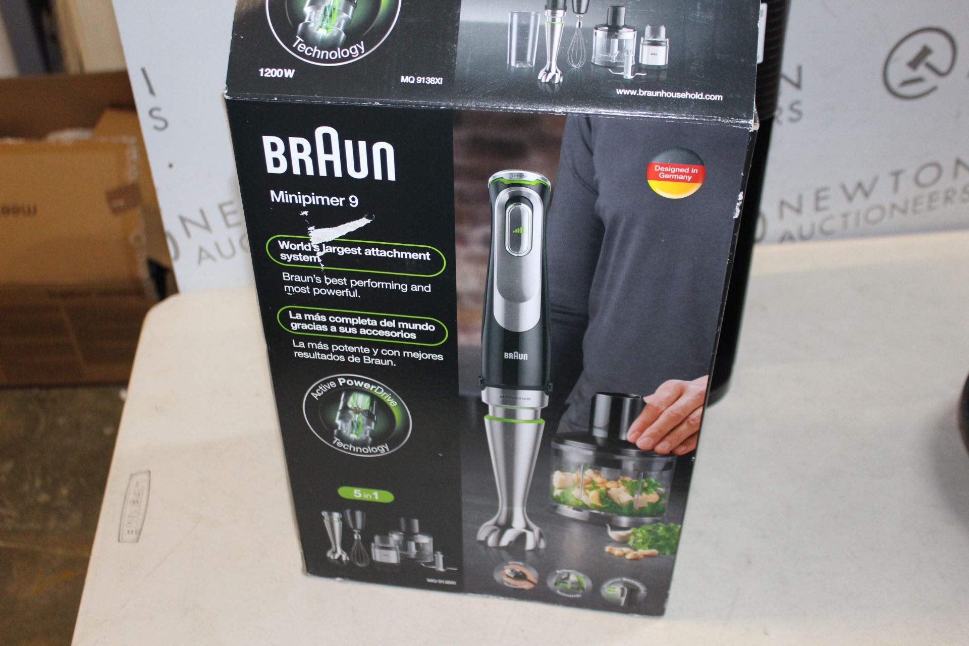 1 BOXED BRAUN MULTI-QUICK 9 HAND BLENDER WITH ACCESSORIES RRP Â£149.99