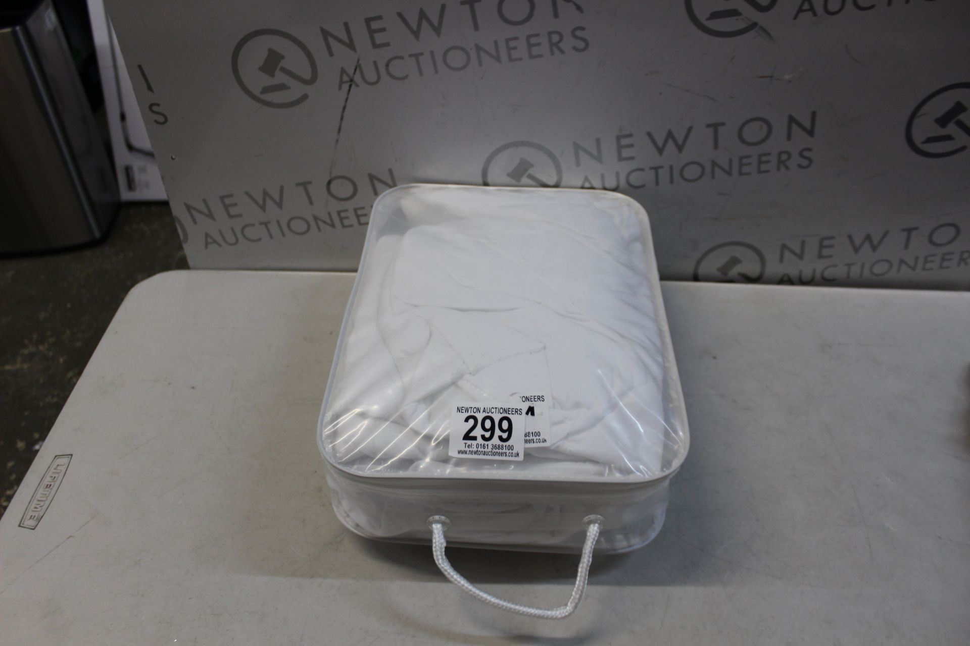 1 BAGGED SNUGGLEDOWN ANTI ALLERGY QUILTED MATTRESS & PILLOW PROTECTOR SET RRP Â£29