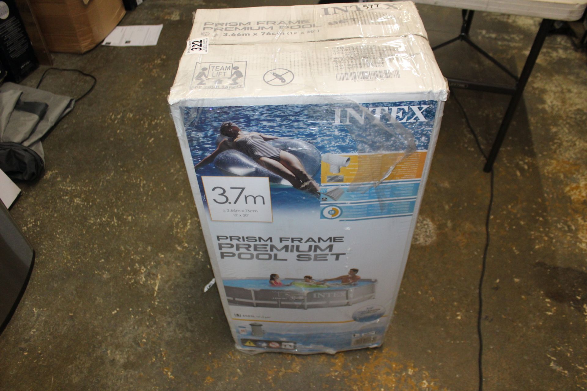 1 BOXED INTEX 12FT X 30" PRISM FRAME POOL RRP Â£129