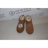 1 KIRKLAND SIGNATURE SHEARLING KIDS BOOT UK SIZE 4 RRP Â£24.99