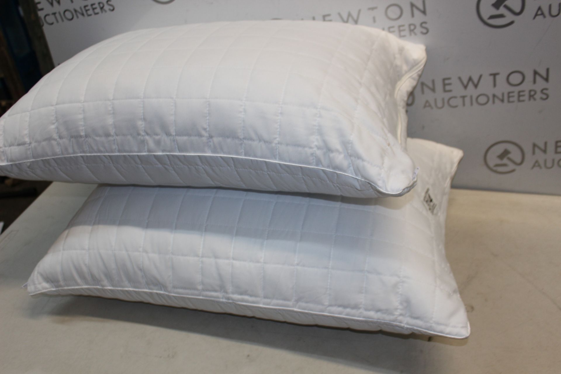 1 PAIR BLUE RIDGE ACTIVE SHREDDED MEMORY FOAM PILLOWS RRP Â£49