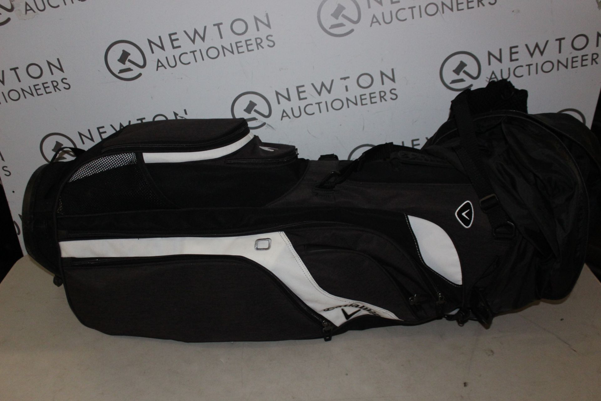 1 CALLAWAY BLACK & GREY GOLF BAG RRP Â£119.99