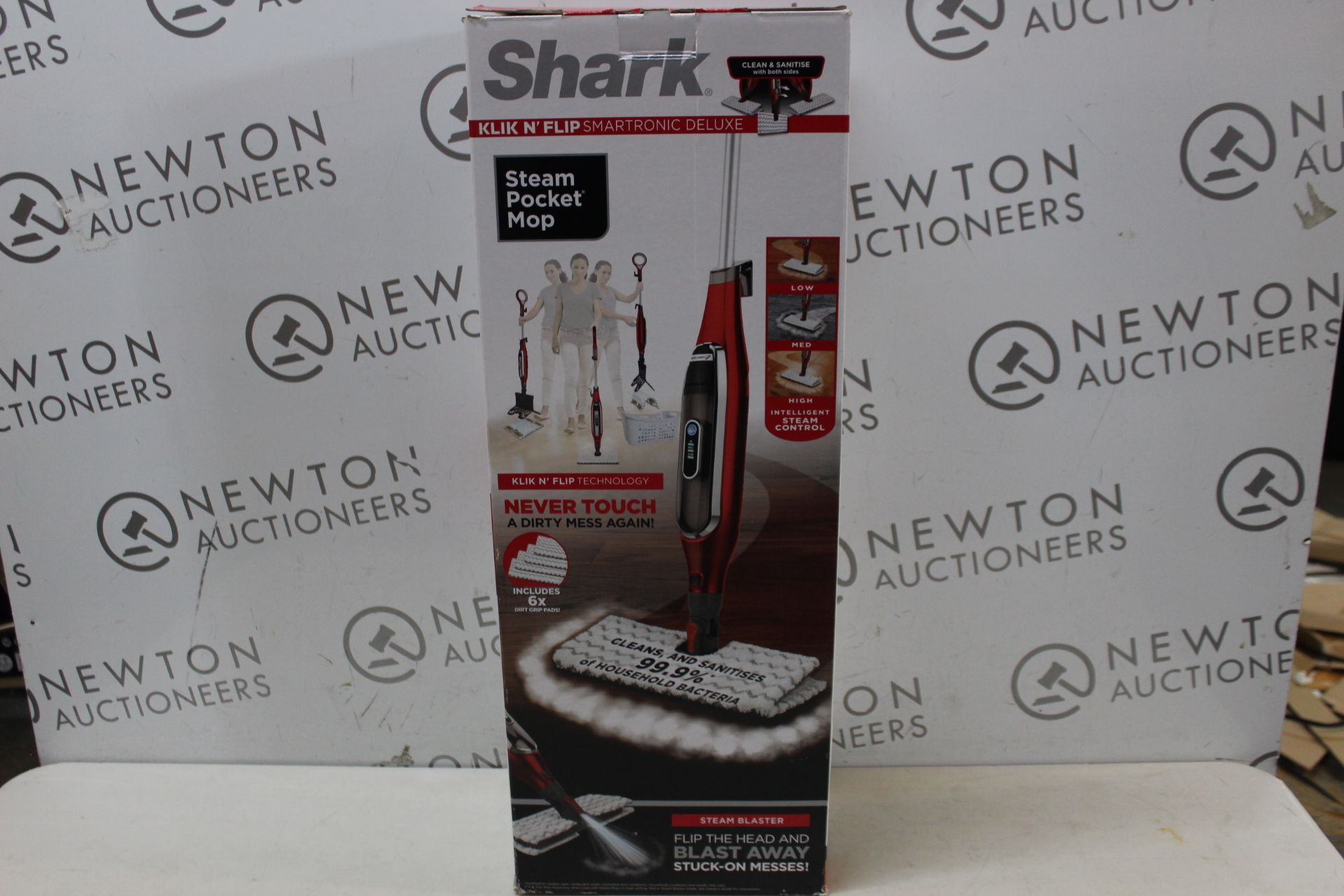 1 BOXED SHARK KLIK N FLIP STEAM POCKET MOP RRP Â£89.99