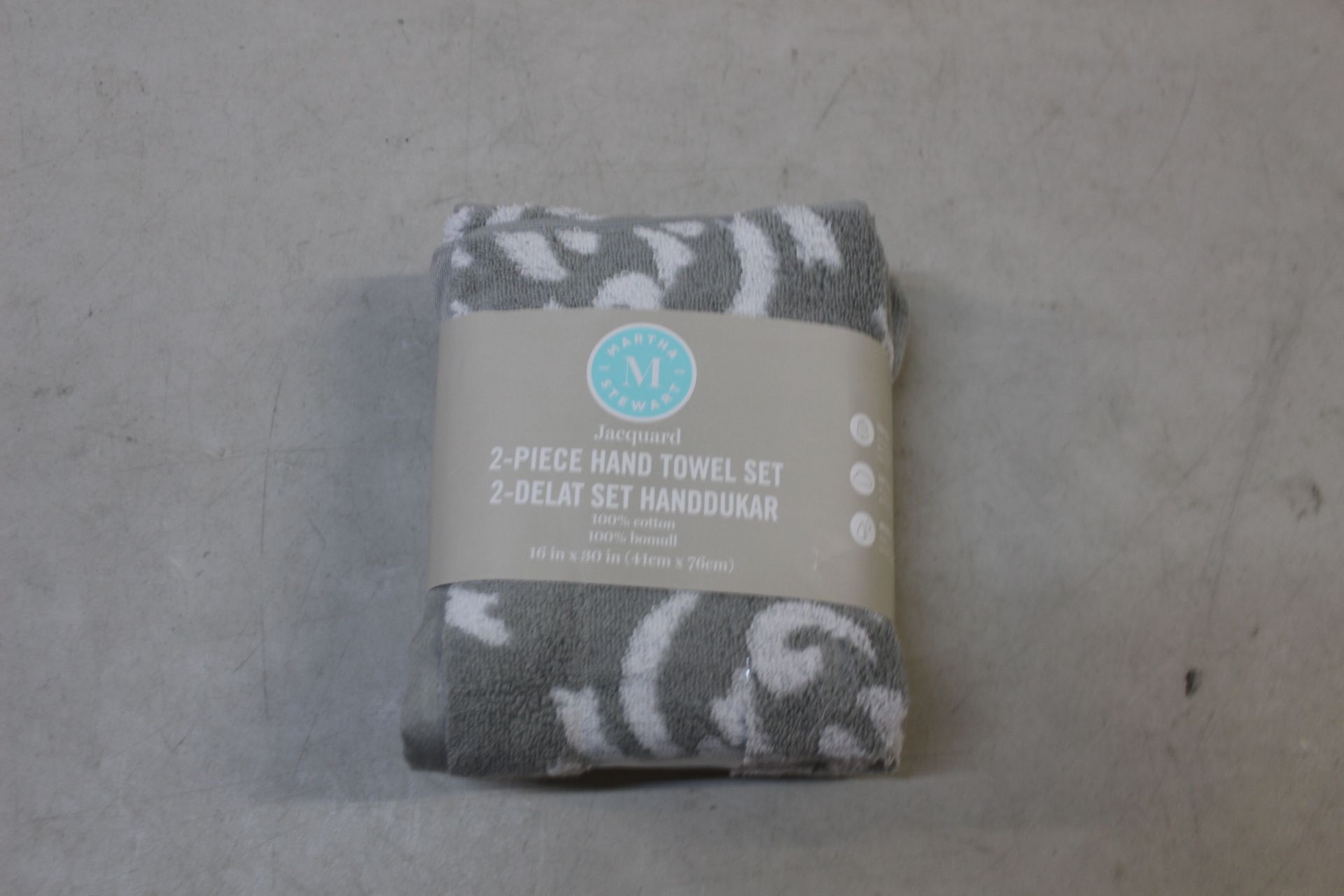 1 BRAND NEW MARTHA STEWART 2 PACK WHITE & GREY HAND TOWEL SET RRP Â£19