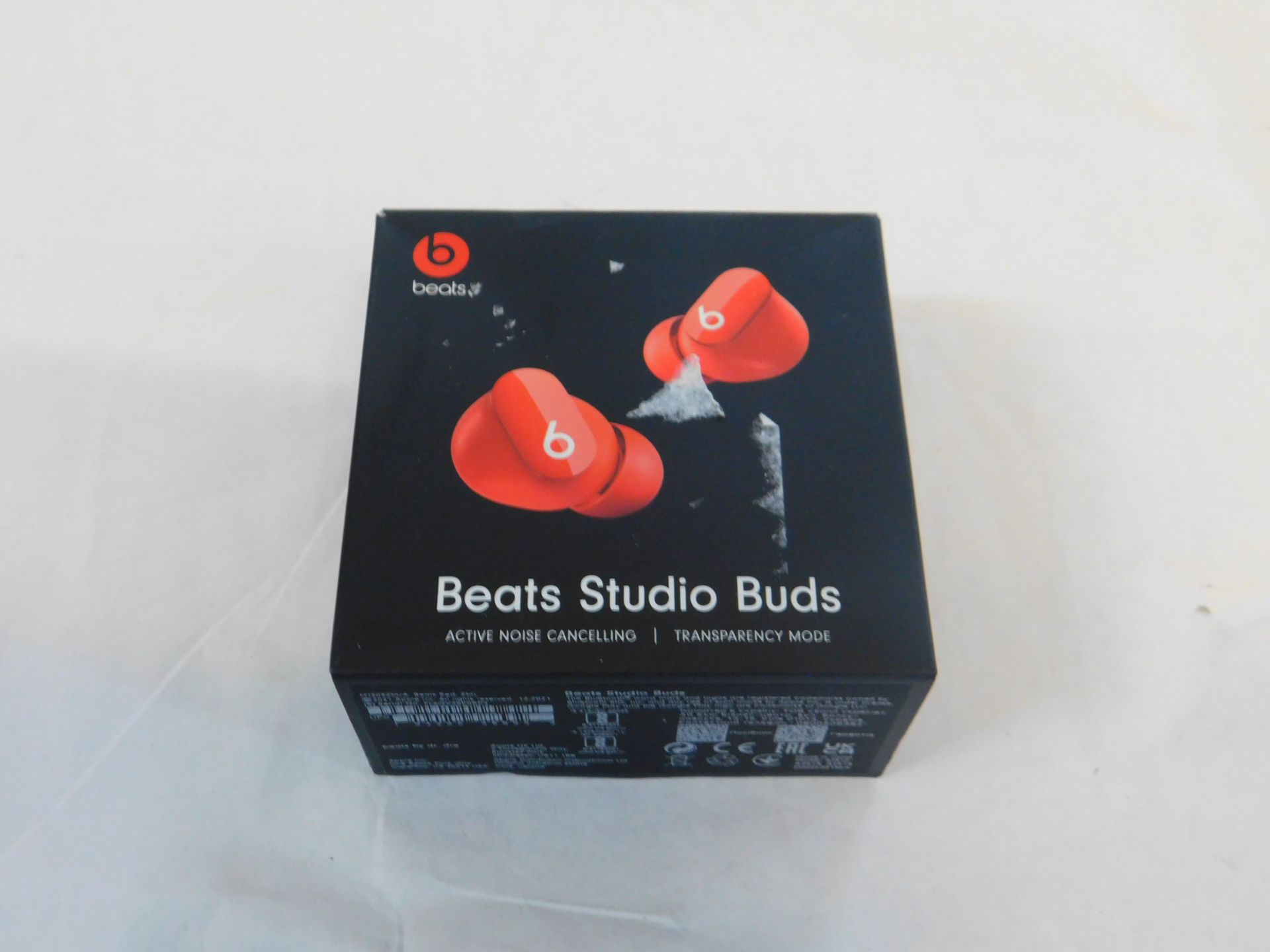 1 BOXED BEATS STUDIO BUDS WITH ACTIVE NOISE CANCELLING RRP Â£129.99