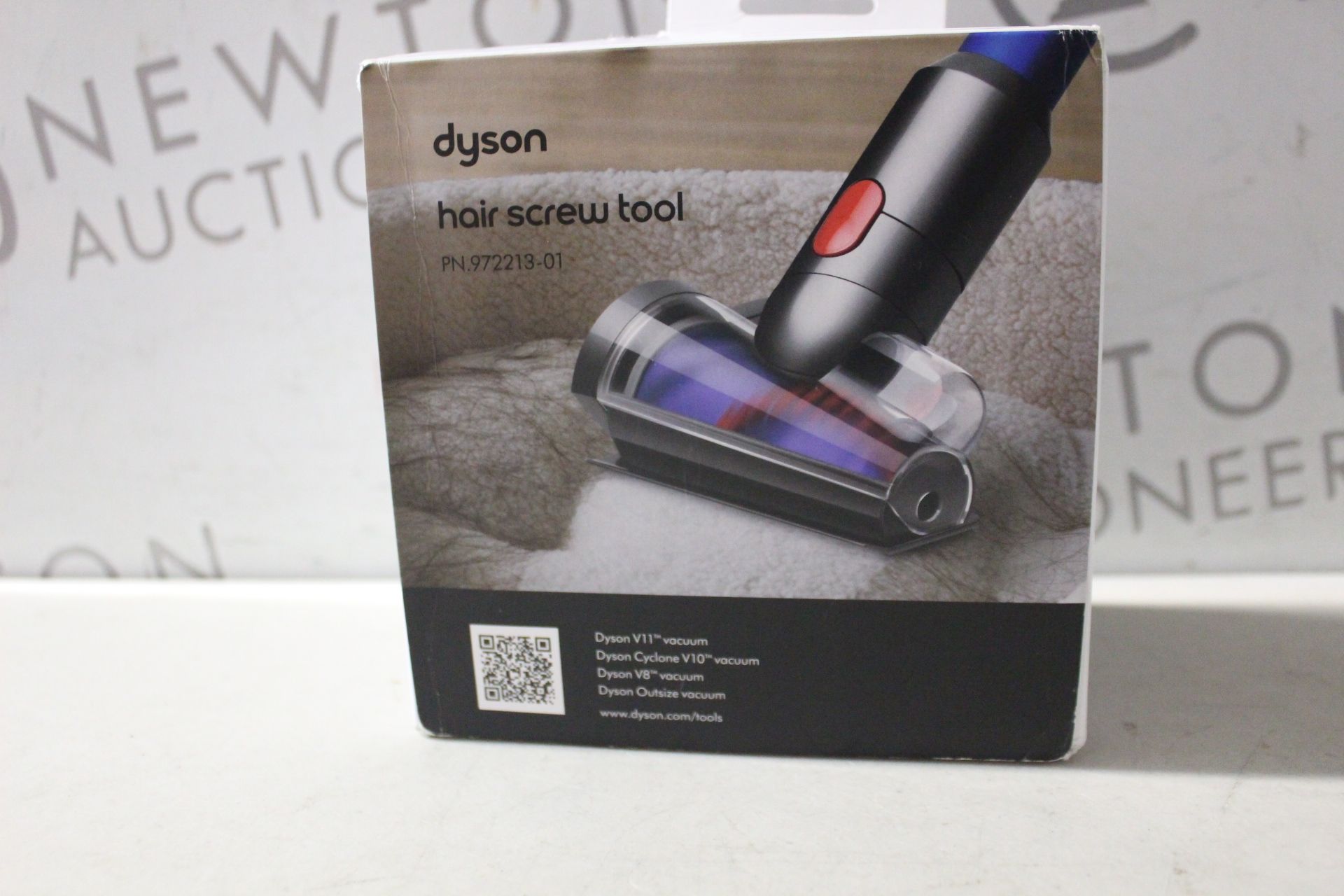 1 BOXED DYSON HAIR SCREW TOOL RRP Â£59