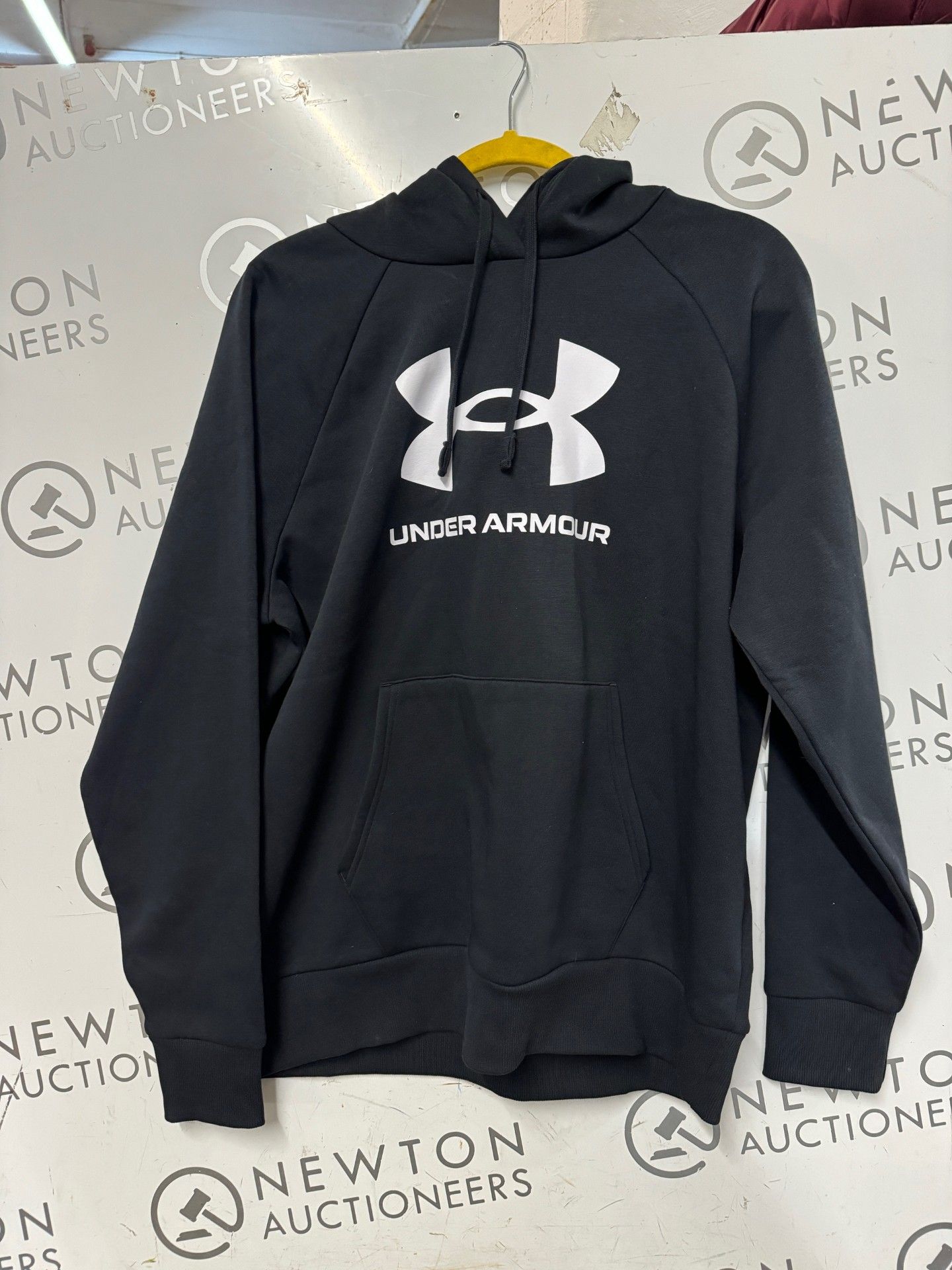 1 UNDERARMOUR PULL-OVER HOODY IN BLACK SIZE L RRP Â£39