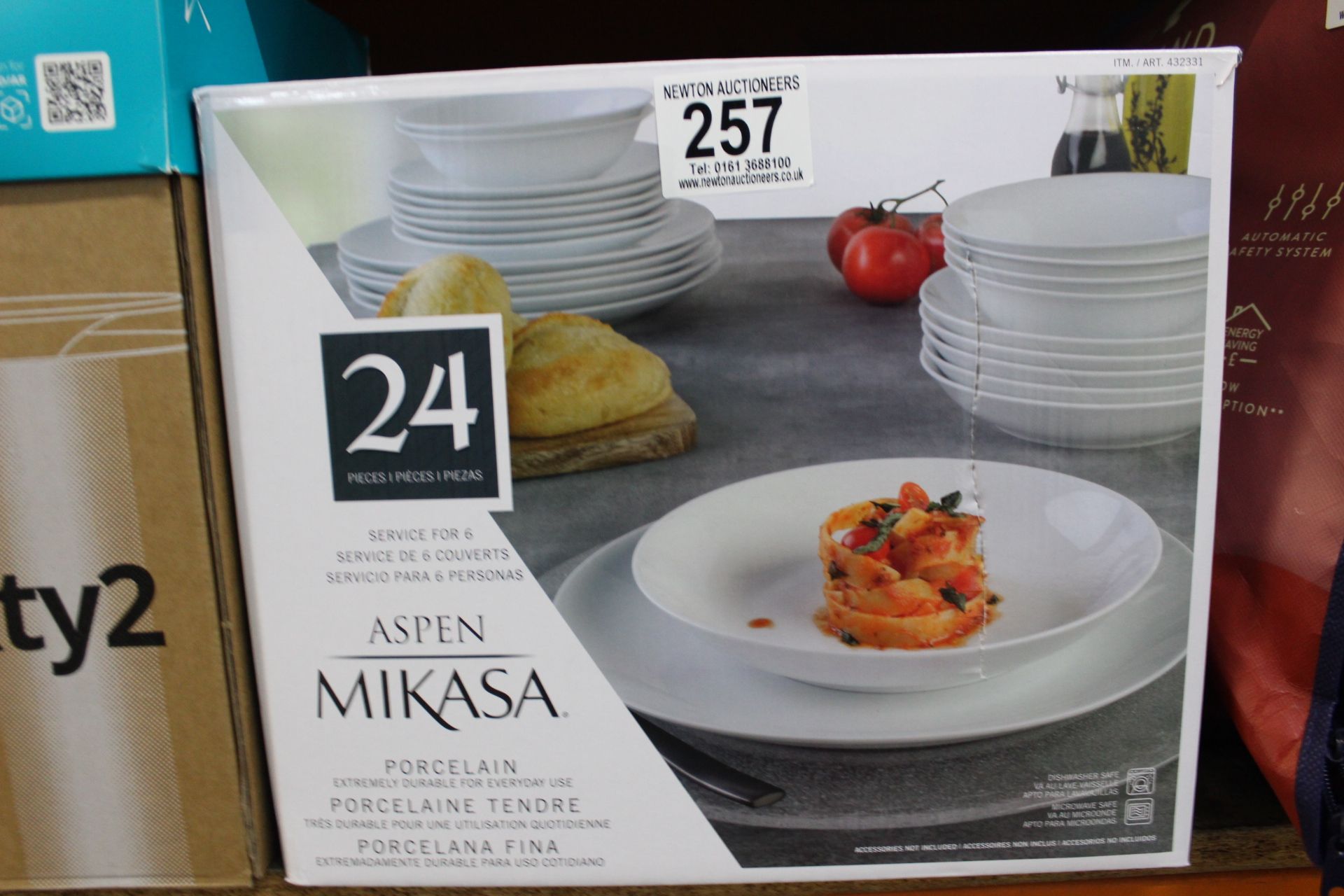 1 BOXED MIKASA ASPEN PORCELAIN DISHES SET RRP Â£59