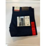 1 BRAND NEW ENGLISH LAUNDRY MIDWAY PANT, TECH STRETCH FABRIC, NAVY SIZE 34 X 30 RRP Â£24.99