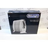 1 BOXED DELONGHI NANO SPEED WARM ELECTRIC RADIATOR RRP Â£89.99