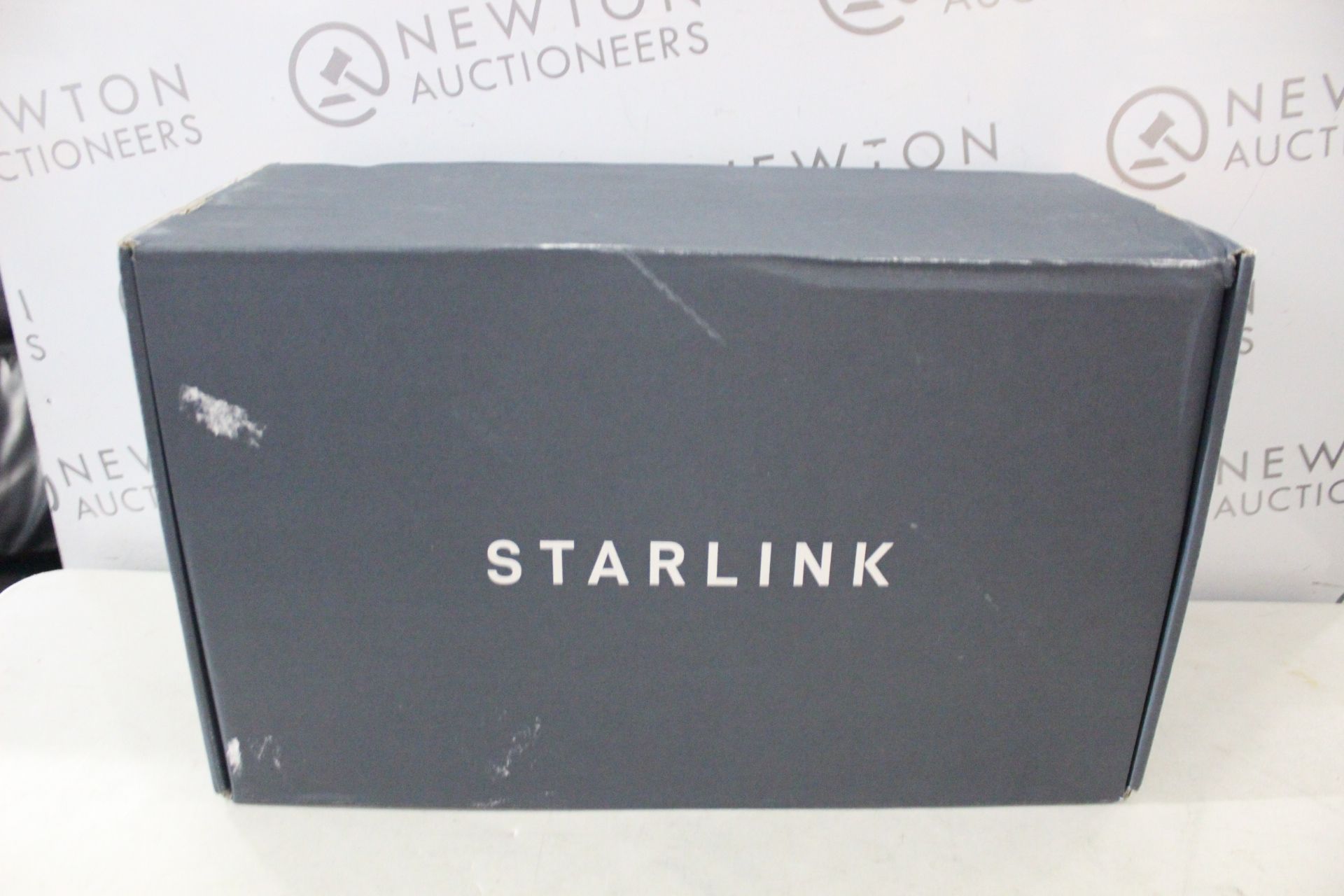 1 BOXED STARLINK STANDARD KIT: HIGH SPEED, LOW LATENCY SATELLITE INTERNET RRP Â£249