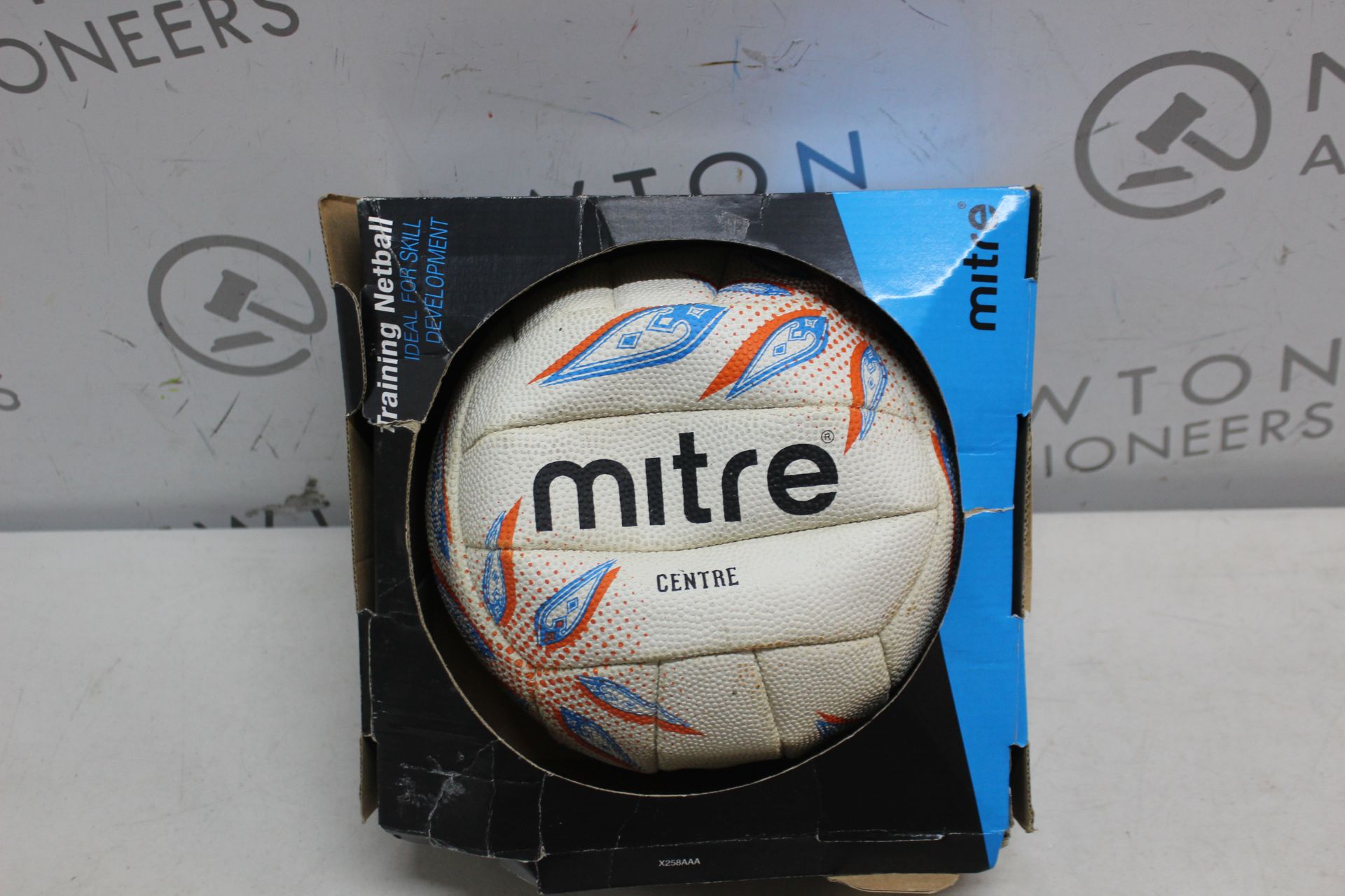 1 MITRE CENTRE NETBALL RRP Â£24.99