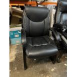 1 TRUE INNOVATIONS BLACK BONDED LEATHER OFFICE GUEST CHAIR RRP Â£119.99