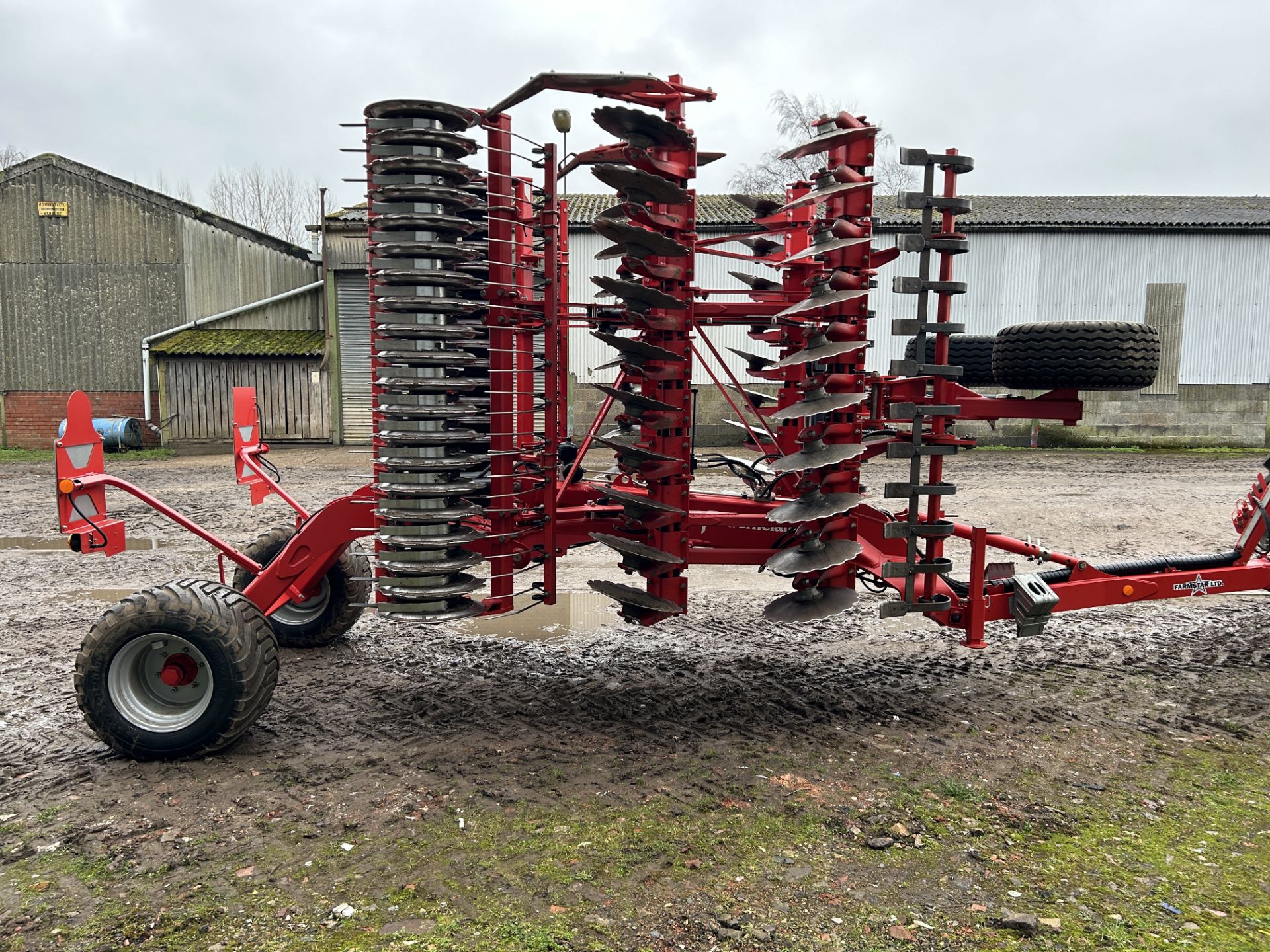 KVERNELAND QUALIDISC FARMER 5000T, (2019), 5M WORKING WIDTH, 2.7M TRANSPORT WIDTH, HYDRAULIC FOLDING