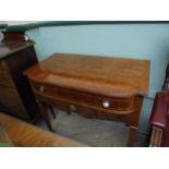 Attractive mahogany cutlery/side table with inlaid front drawer