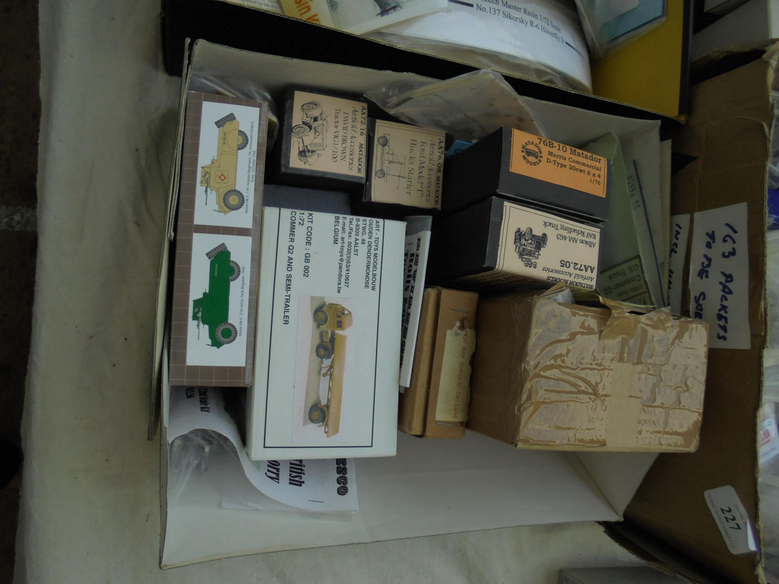 Box of model makers accessories, some white metal,