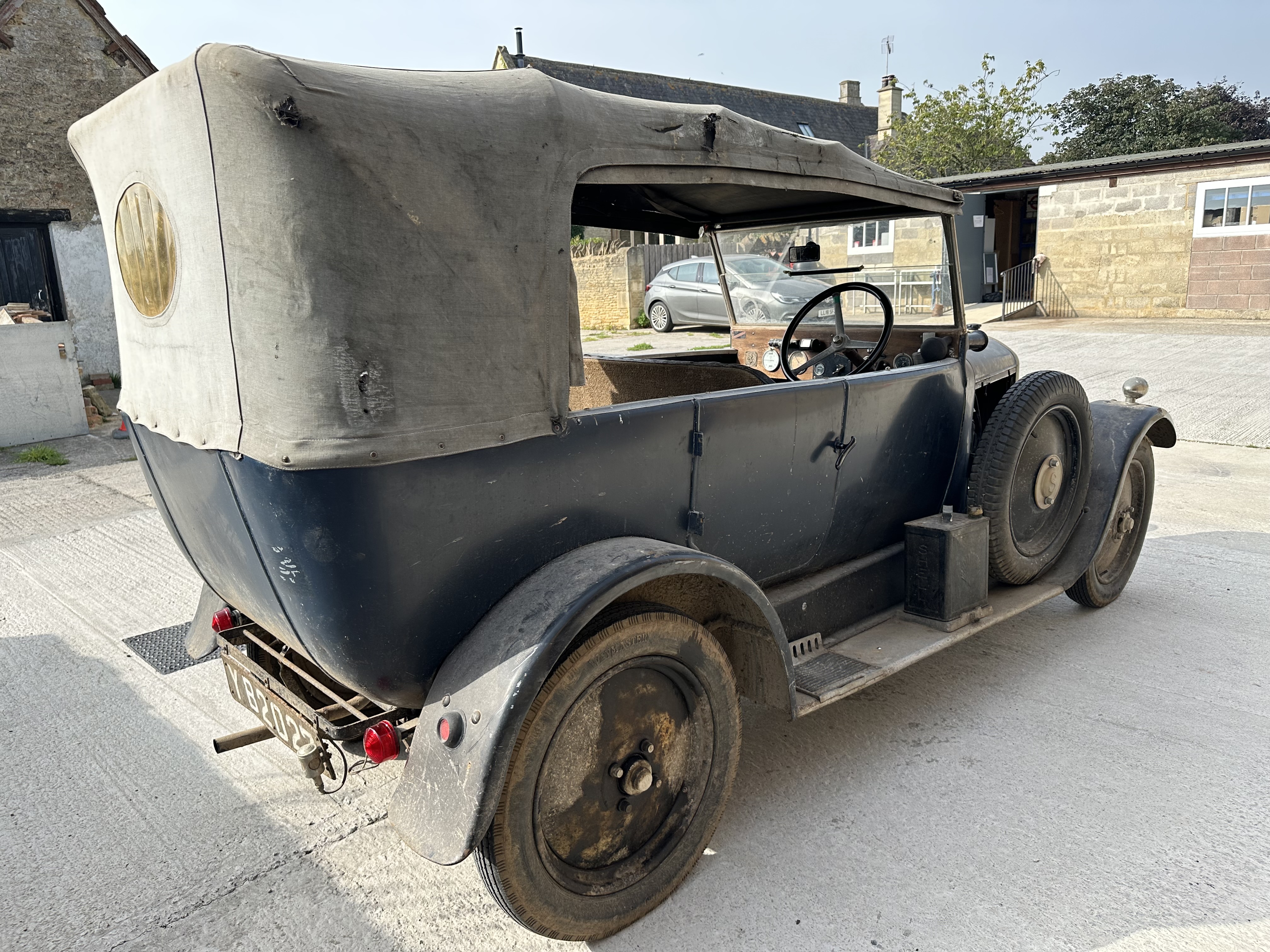 1925 Singer 10/26 - Image 3 of 9