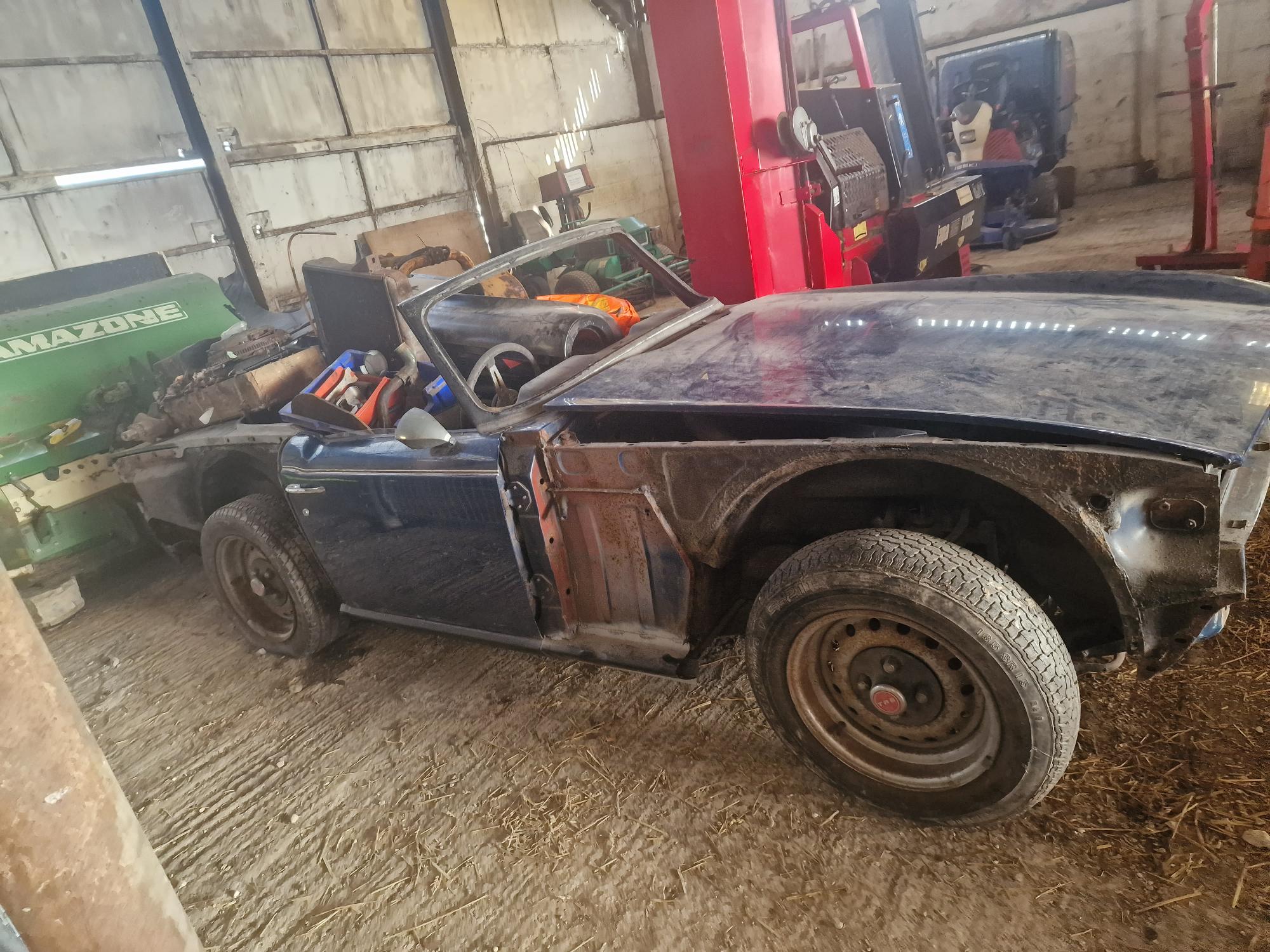 Triumph TR6 (probably 1972)