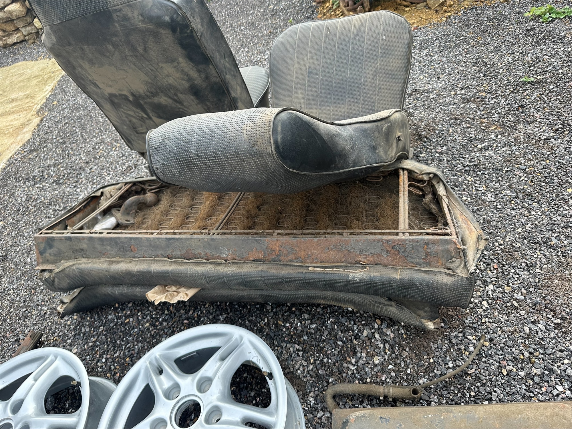 1976 Volkswagen California Soft top parts - Image 16 of 19