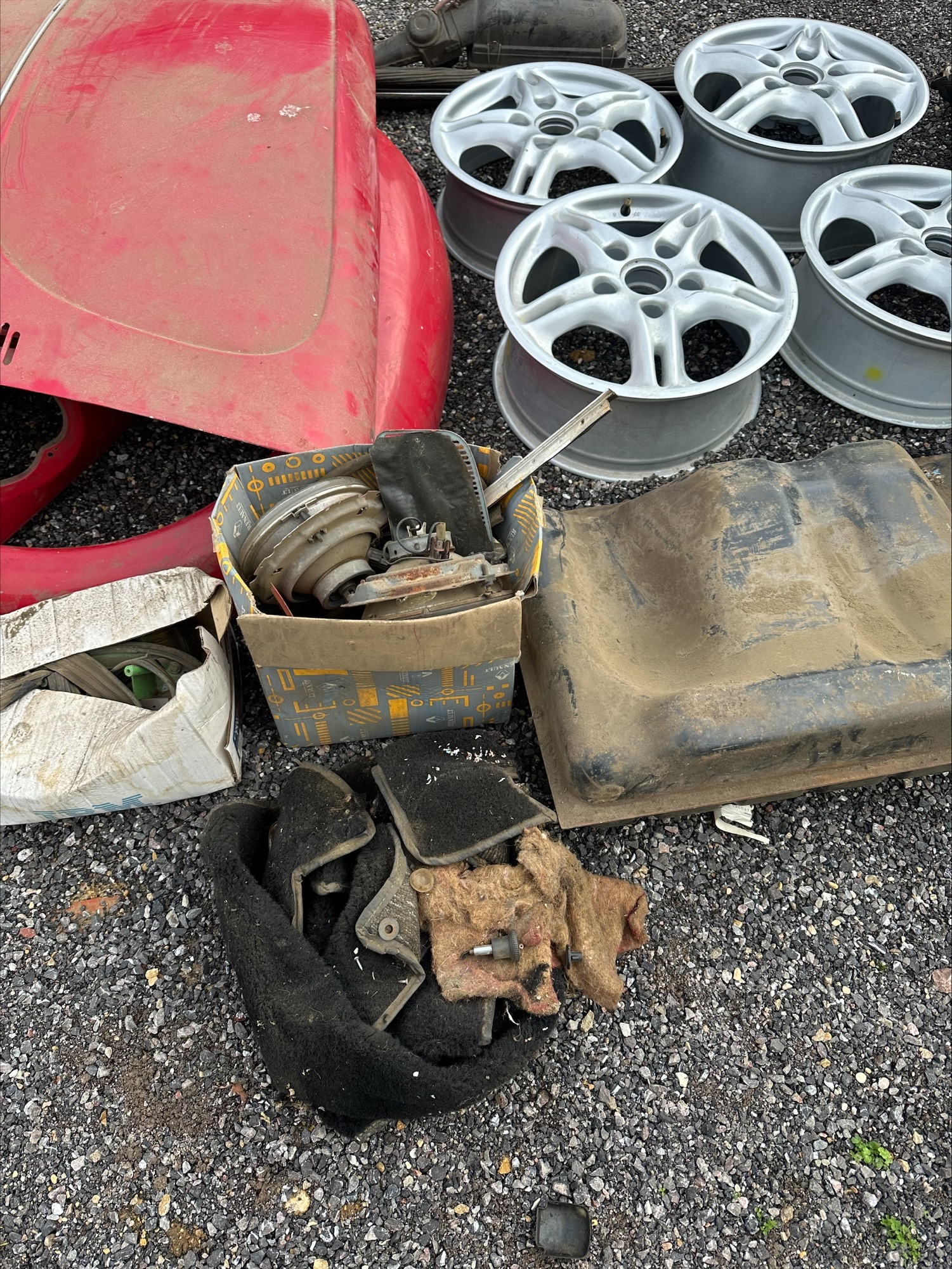 1976 Volkswagen California Soft top parts - Image 19 of 19