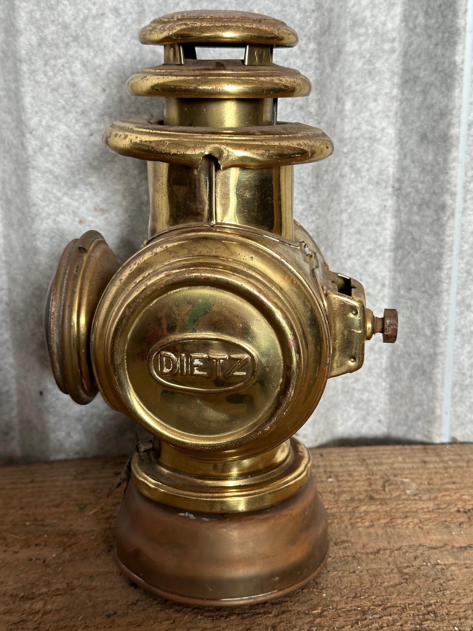 A Dietz USA Edwardian acetylene lamp. - Image 3 of 3