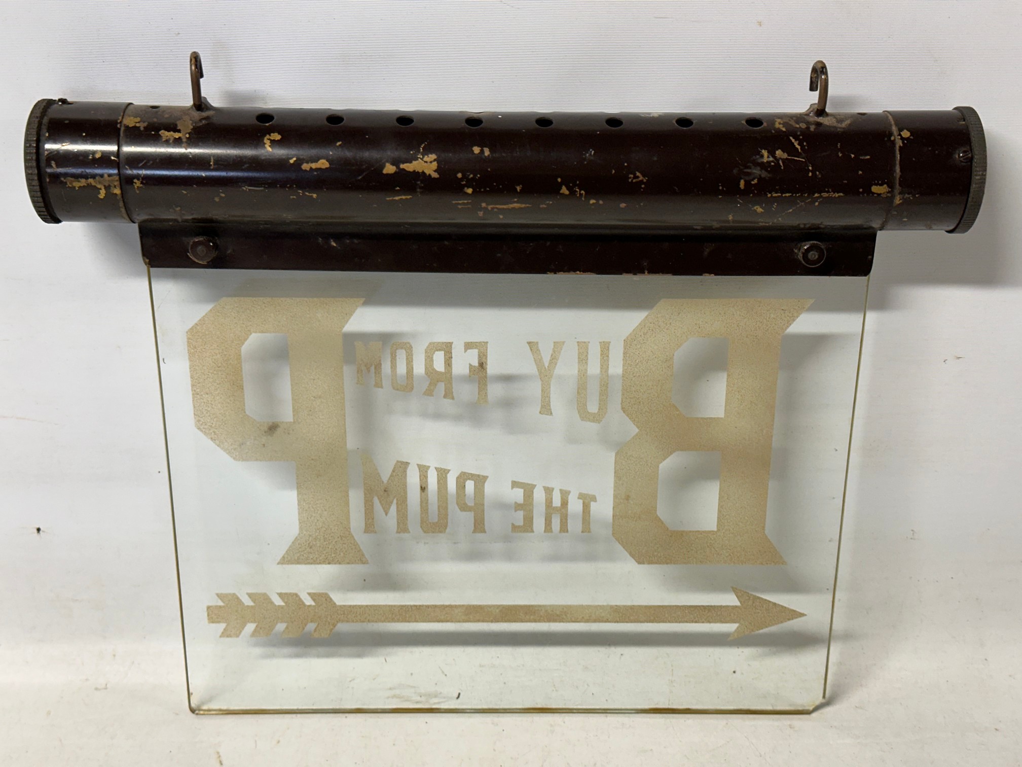 A rare BP 'Buy From the Pump' glass hanging light by Internalite K.F.M. ENG Co. Ltd., 13 3/4 x 10 - Image 2 of 4