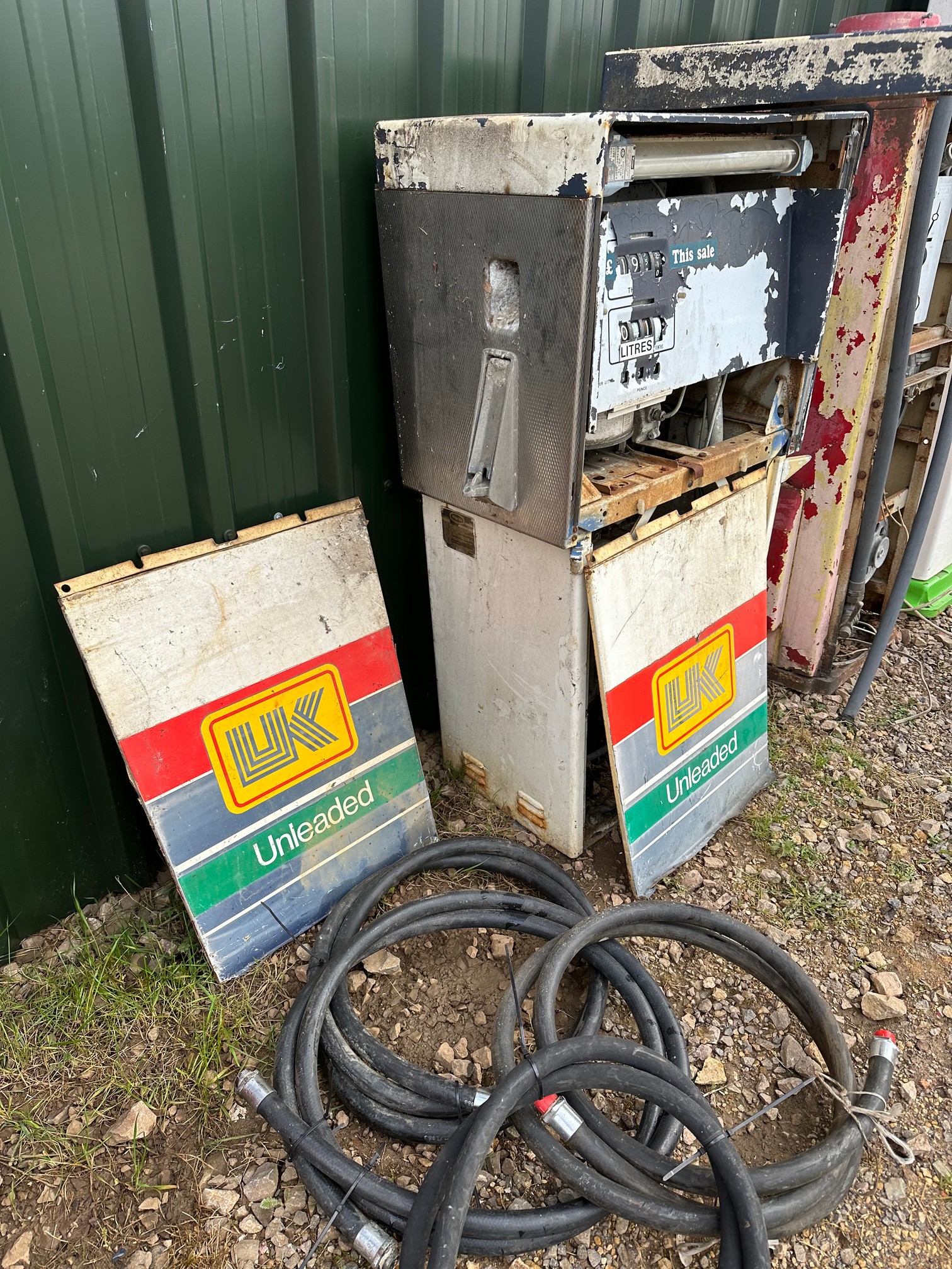 A 1970s Wayne petrol pump with UK Unleaded panels and four n.o.s hoses. - Image 4 of 5