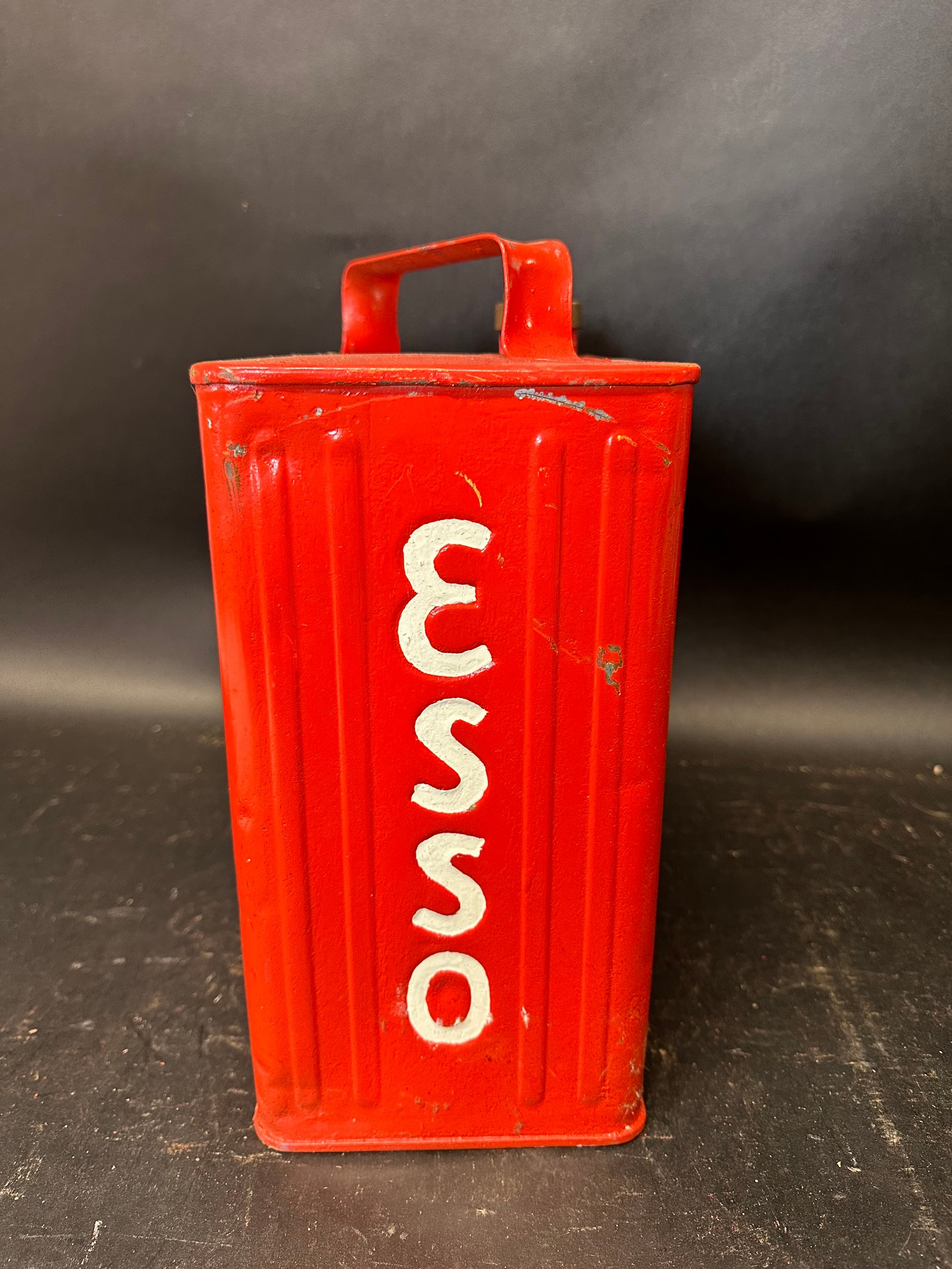 An Esso two gallon petrol can with Shell cap, repainted, Valor 4 39. - Image 4 of 6