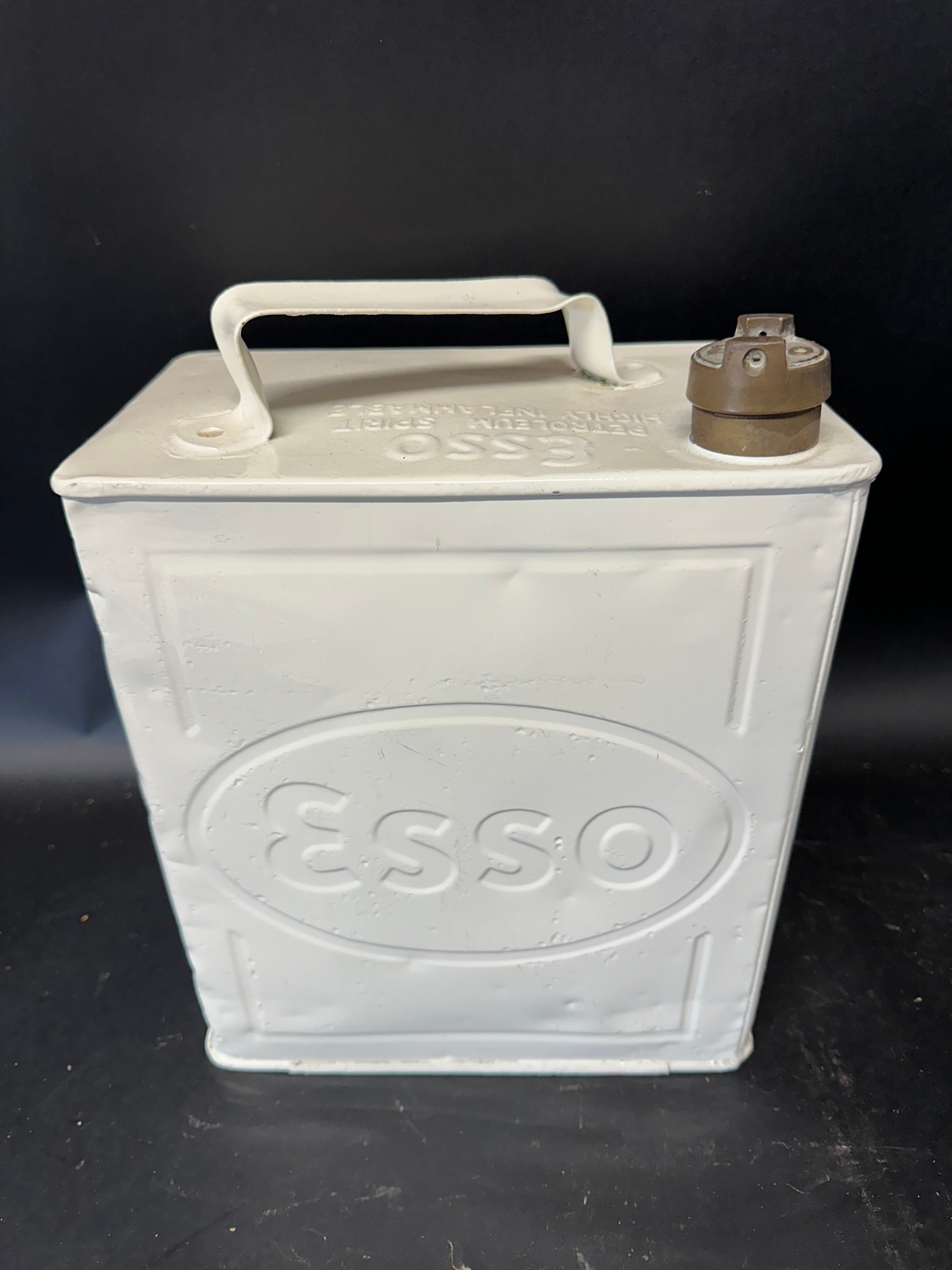 An Esso two gallon can, with Esso cap, Valor 12 38.