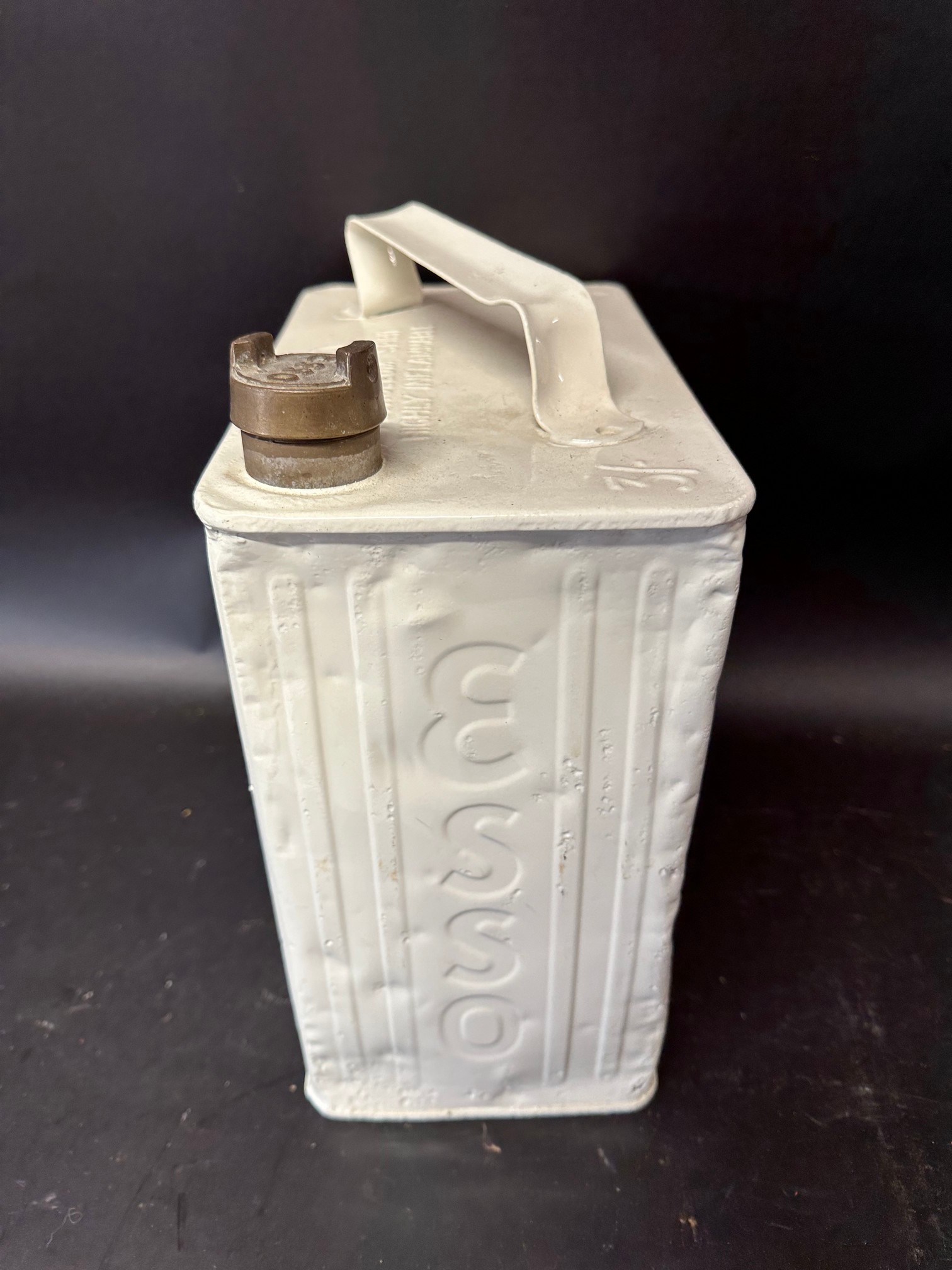 An Esso two gallon can, with Esso cap, Valor 12 38. - Image 2 of 6