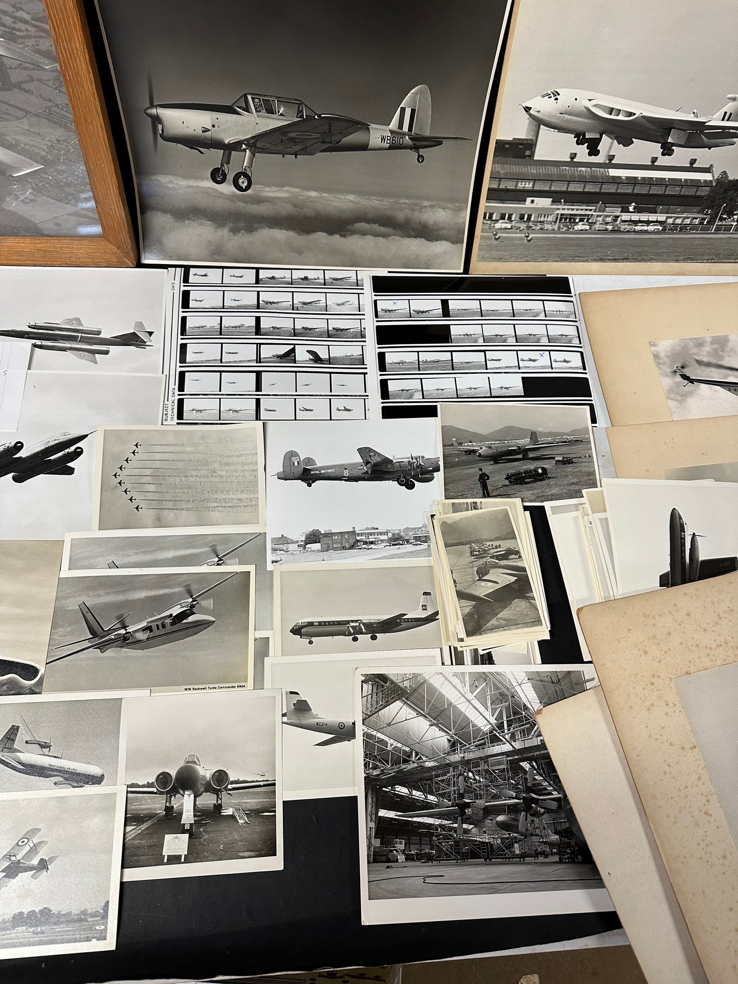 A large collection of aviation photographs including Royal Air Force, BAC 188 etc. - Image 5 of 5