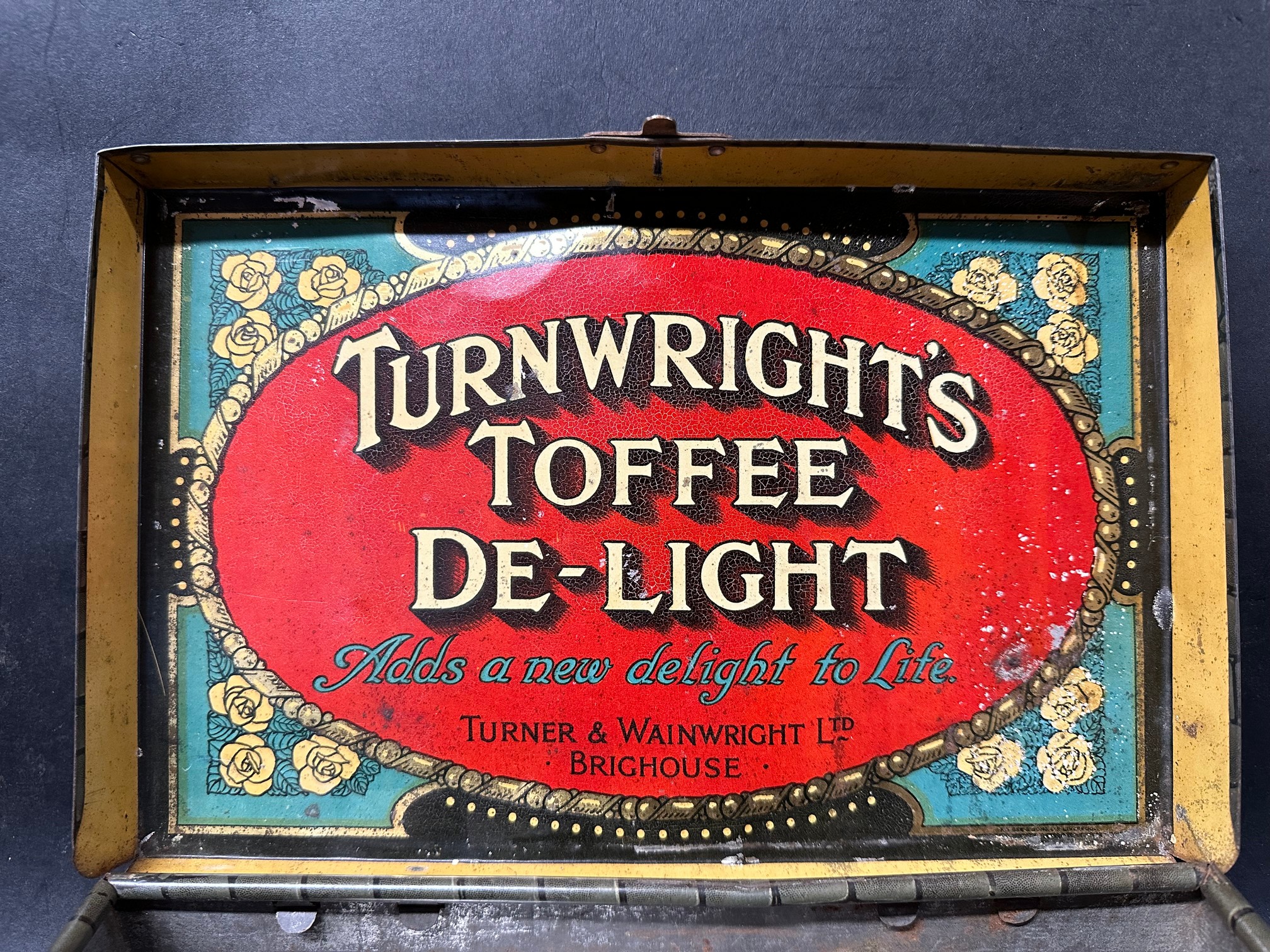 A Turnwright's Toffee De-Light tin in the form of a suitcase and a Hall's State Toffee tin with - Image 14 of 15