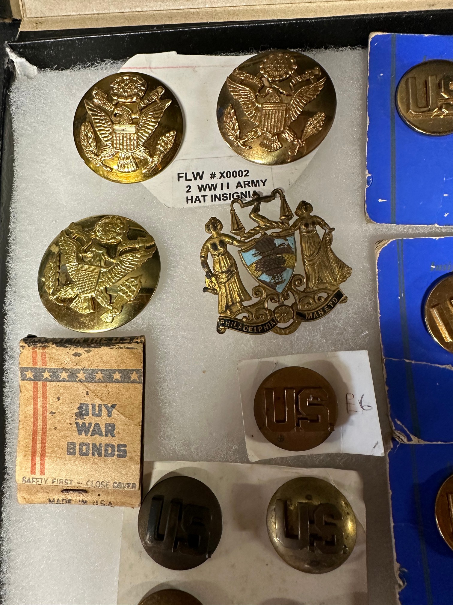 A presentation case of wartime and other badges, buttons insignia etc. inc. enamel, Chivers on - Image 3 of 9