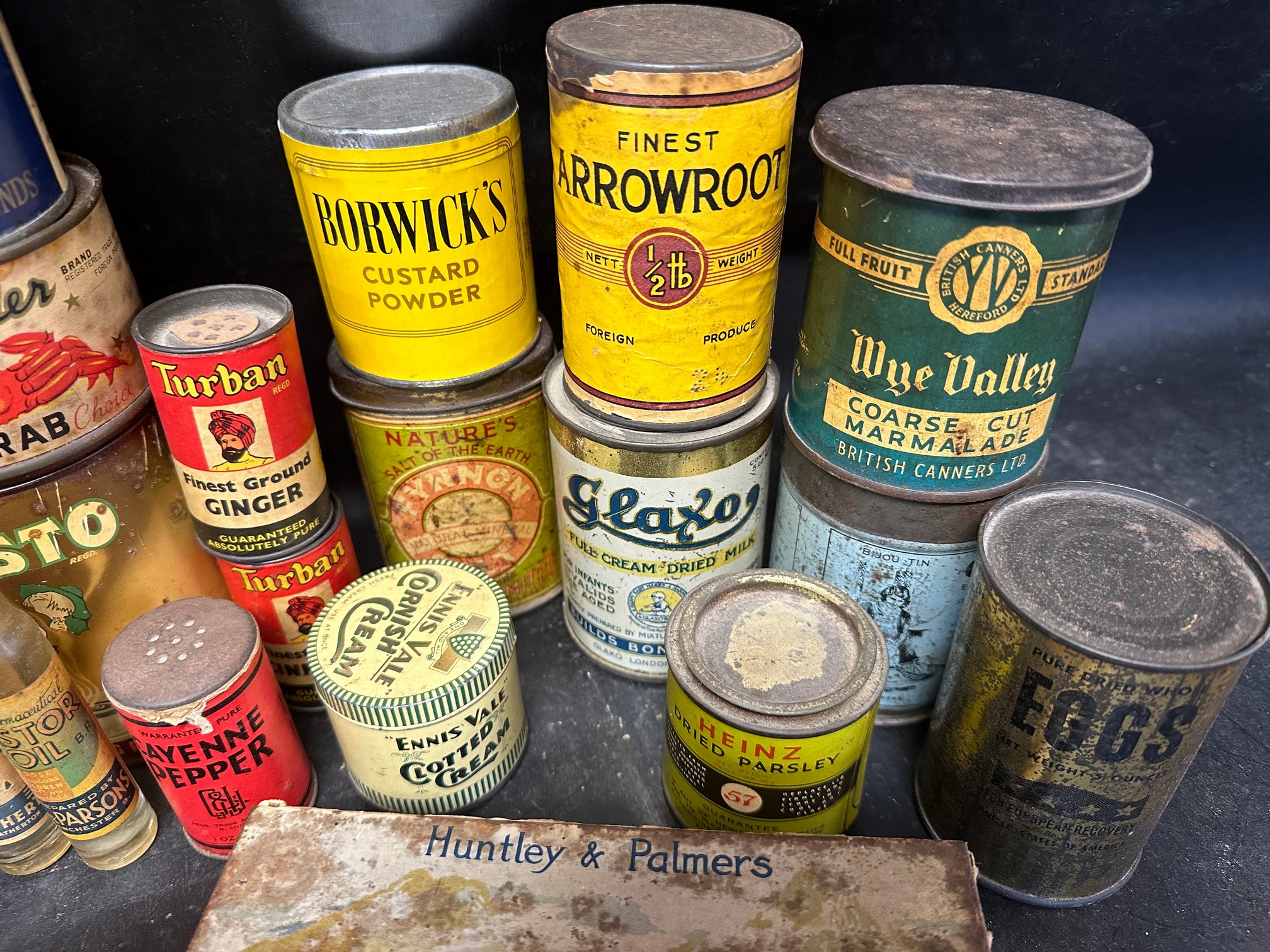 A selection of early food packaging (many with contents) inc. Peek Frean's Biscuits, Quaker White - Image 5 of 9